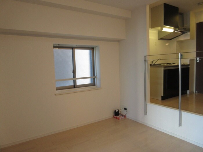 物件内観写真18　(居室)