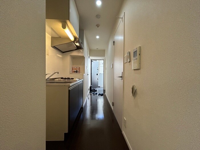 物件内観写真19　(廊下)