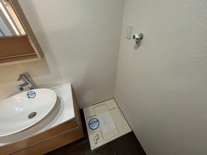 物件内観写真20　(洗濯機置場)