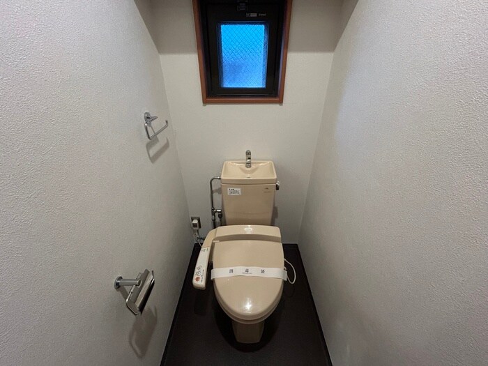 物件内観写真15　(トイレ)