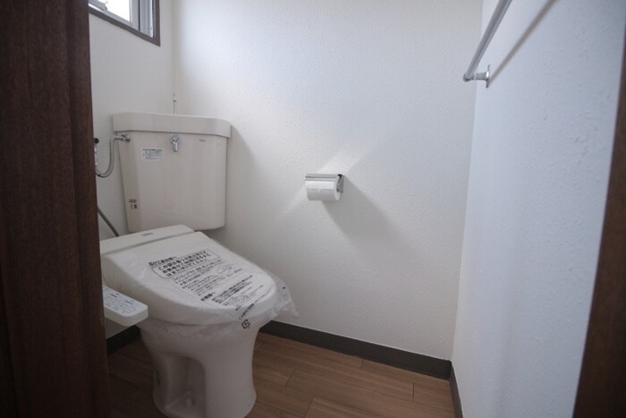 物件内観写真11　(トイレ)