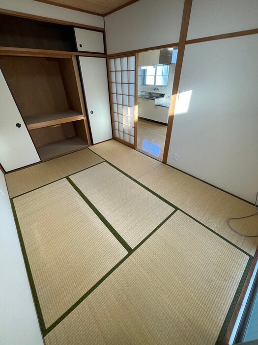 物件内観写真12　(居室)