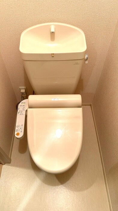 物件内観写真6　(トイレ)