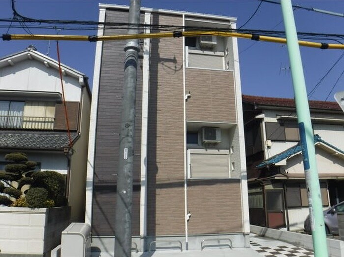 物件外観写真1　(外観写真)