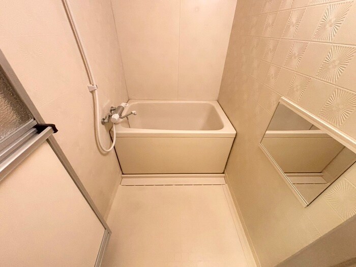 物件内観写真13　(バス／シャワールーム等)