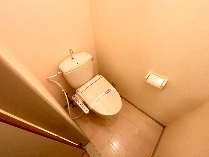 物件内観写真16　(トイレ)