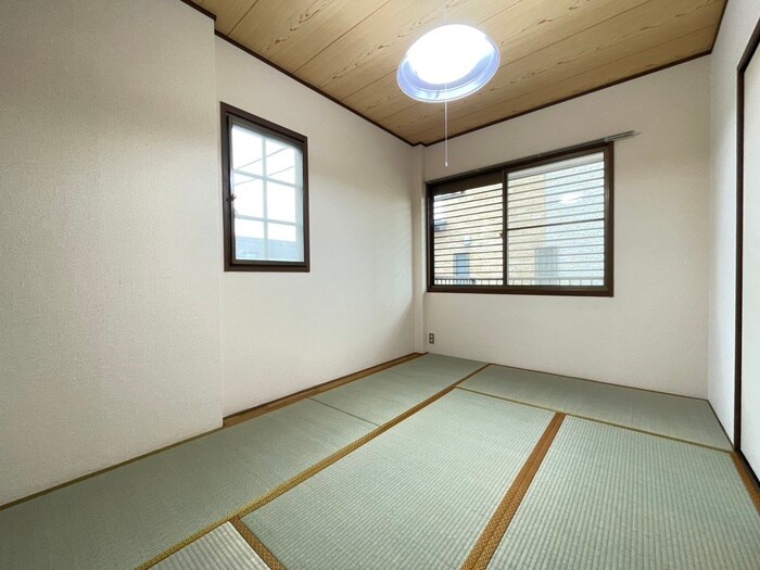 物件内観写真9　(居室)