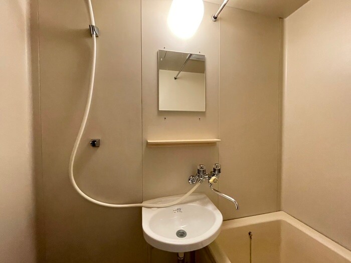 物件内観写真13　(洗面)