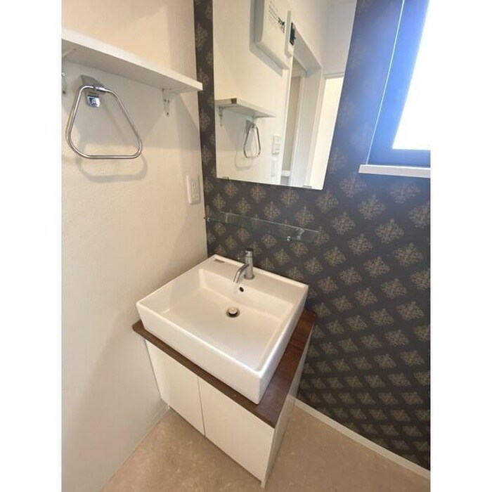 物件内観写真7　(洗面)