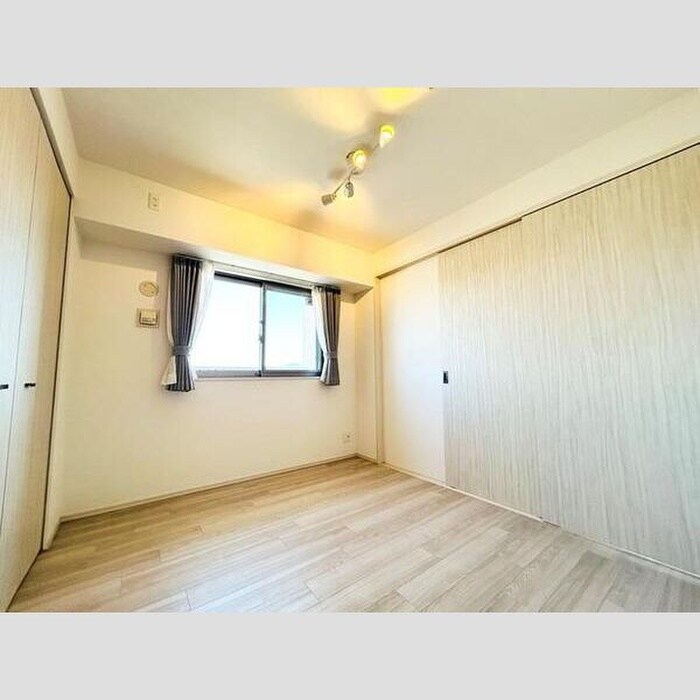 物件内観写真12　(居室)