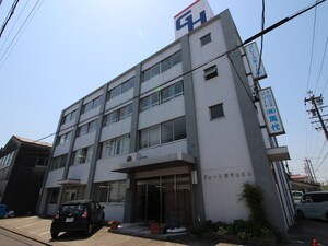 グレ－ス新守山ビル外観写真