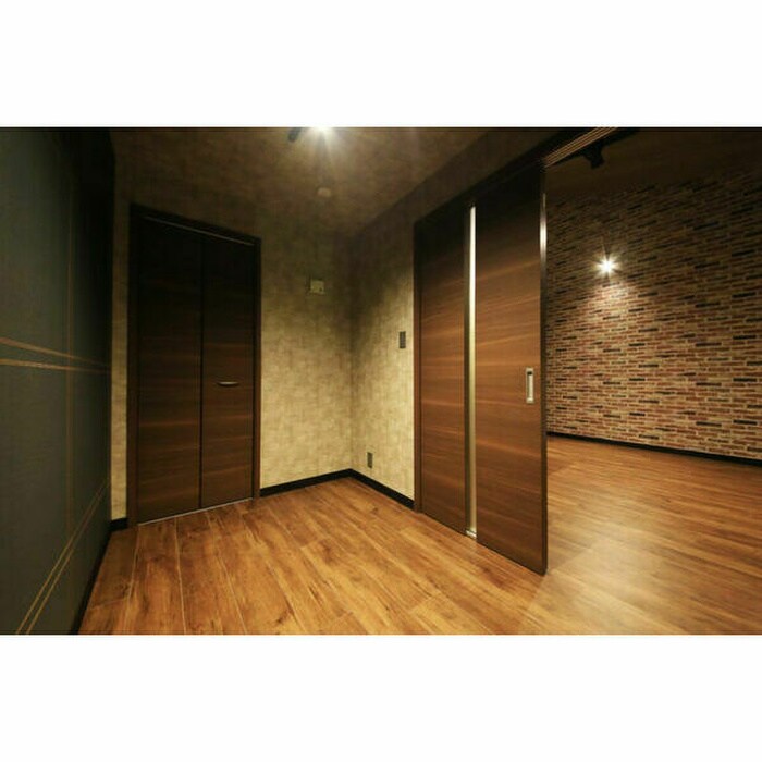 物件内観写真8　(居室)