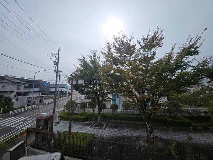 物件内観写真15　(室内からの展望)