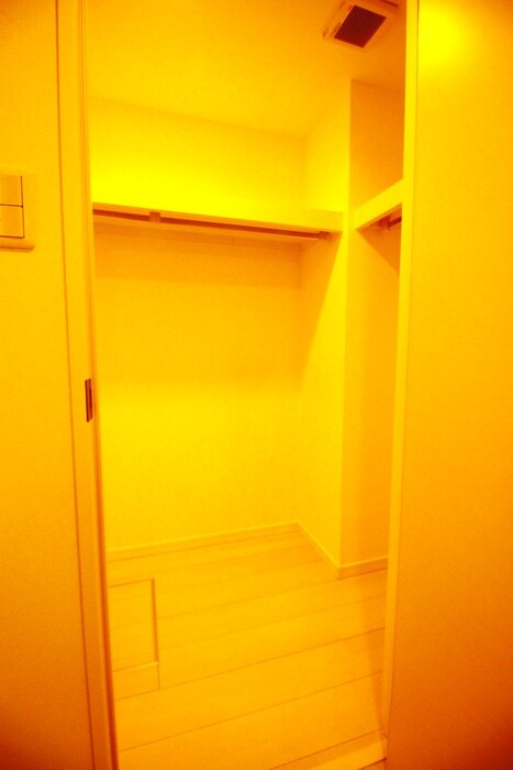 物件内観写真14　(収納)