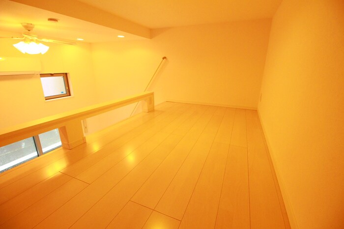 物件内観写真18　(ロフト)