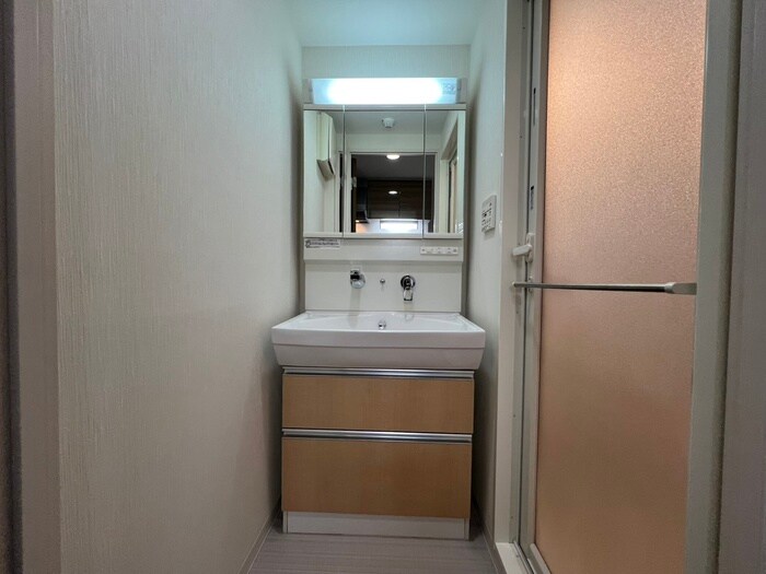 物件内観写真12　(収納)