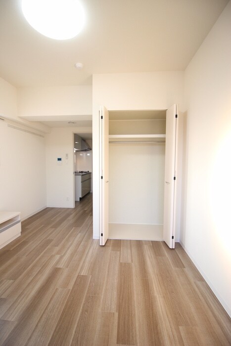 物件内観写真21　(収納)