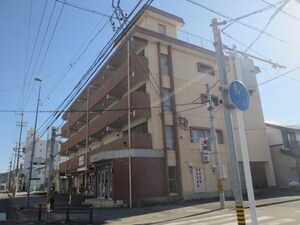 高蔵寺ビル外観写真