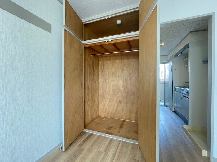 物件内観写真13　(収納)