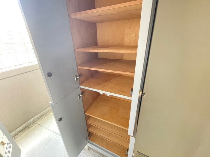 物件内観写真19　(靴箱)