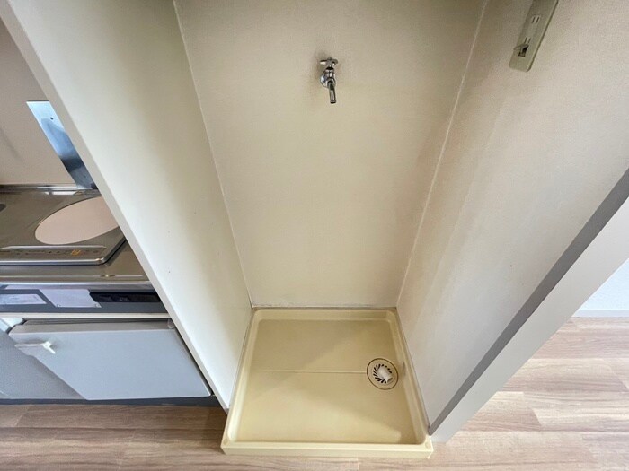 物件内観写真22　(洗濯機置場)