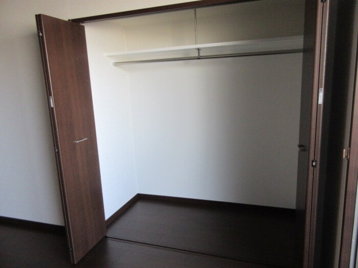 物件内観写真13　(洗面)