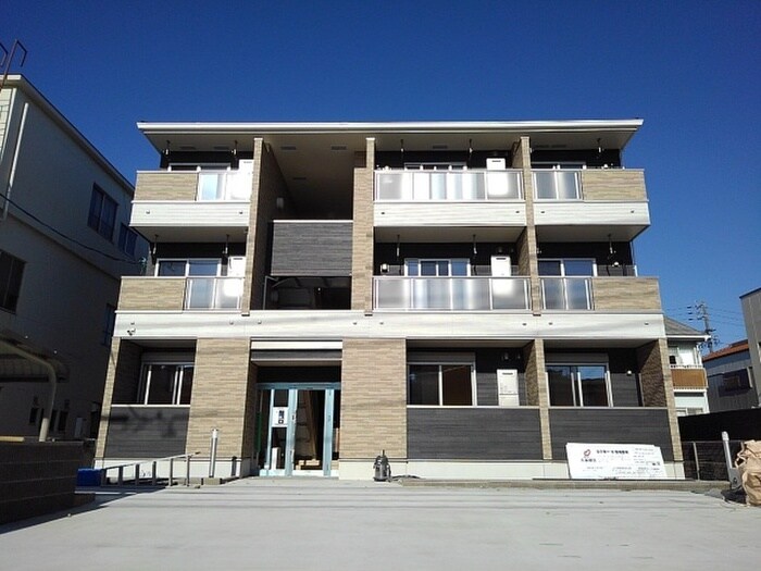 物件外観写真1　(外観写真)