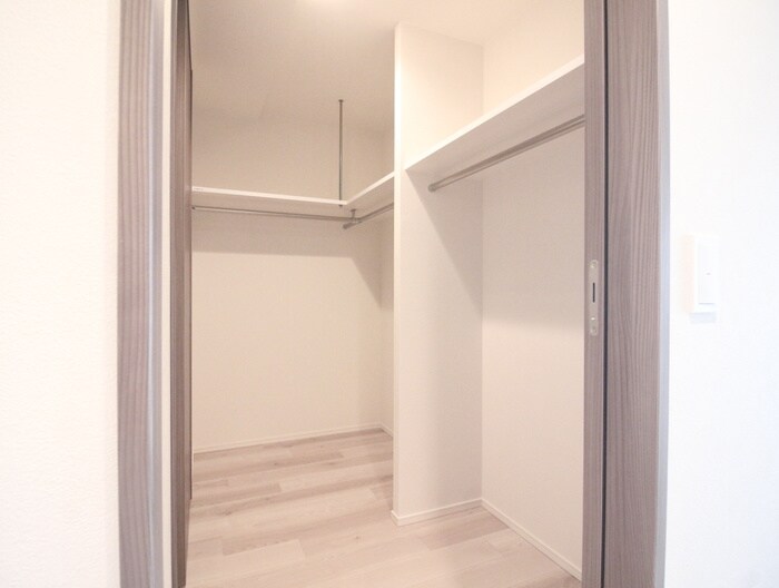 物件内観写真9　(収納)