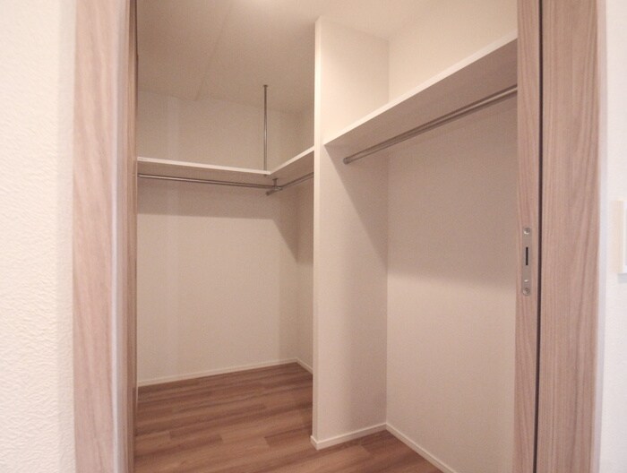 物件内観写真9　(収納)