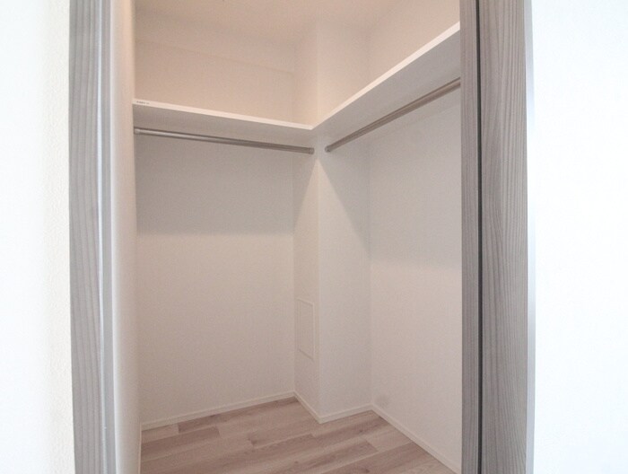 物件内観写真14　(収納)