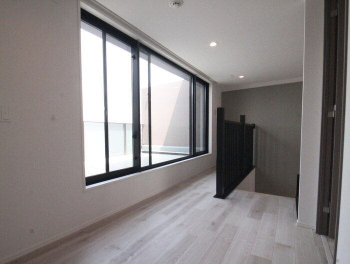 物件内観写真15　(居室)