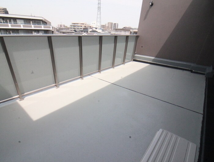 物件内観写真16　(ベランダ・バルコニー)