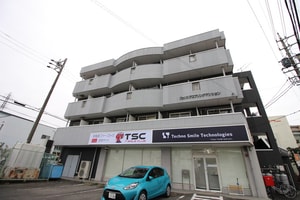 フェリシアスプリングマンション外観写真