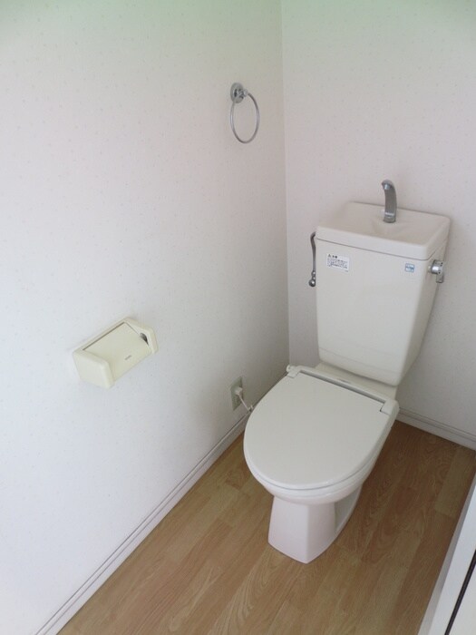 物件内観写真15　(トイレ)