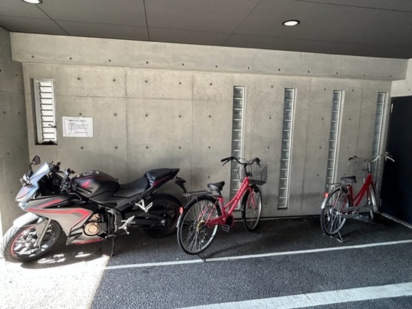 駐輪場