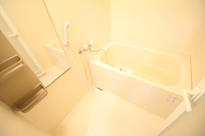 物件内観写真10　(バス／シャワールーム等)