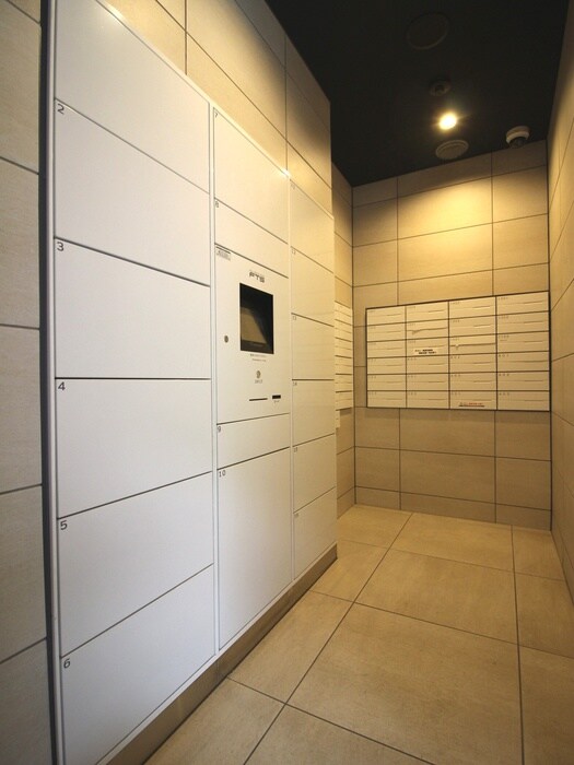 物件外観写真4　(建物設備)