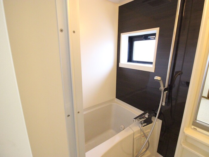 物件内観写真12　(バス／シャワールーム等)