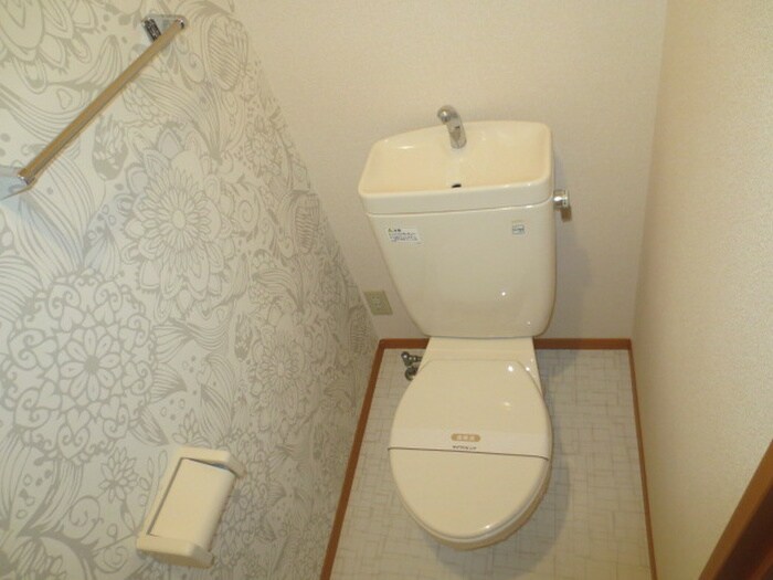 物件内観写真10　(トイレ)