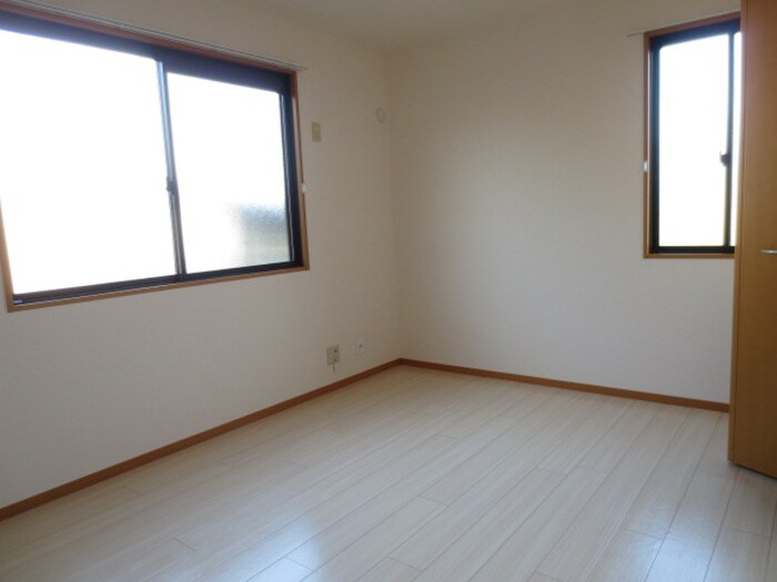 物件内観写真12　(居室)