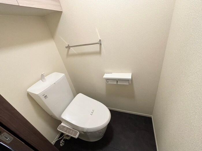 物件内観写真12　(トイレ)