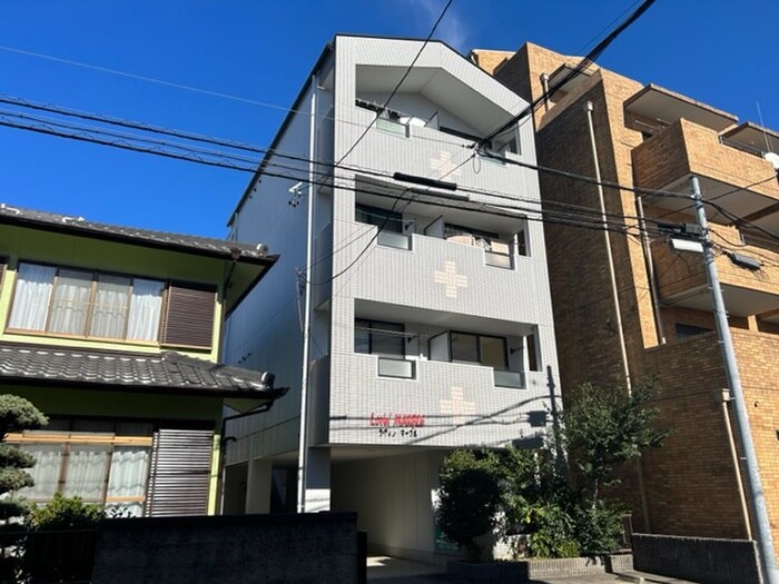 ラヴィンマ－ブルの外観写真