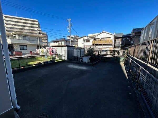 バイク置き場