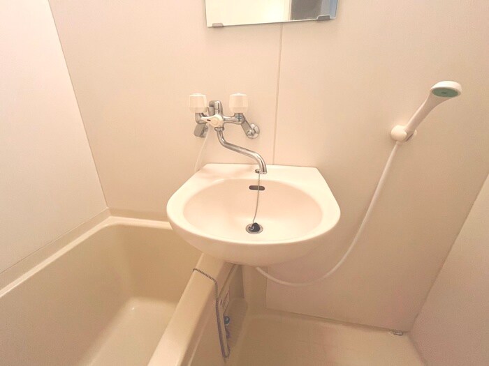 ラヴィンマ－ブルの洗面