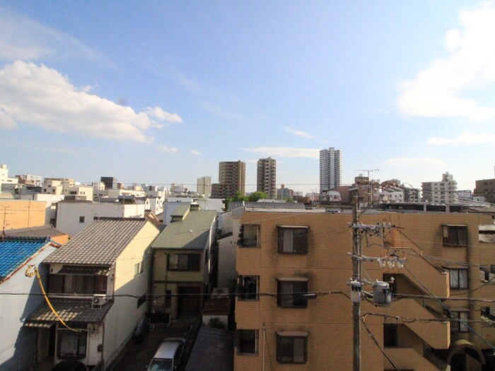 物件内観写真15　(室内からの展望)