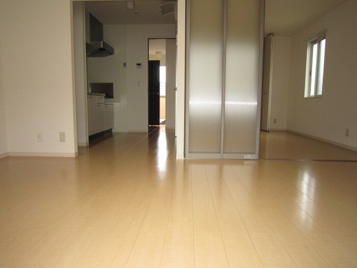 物件内観写真10　(居室)