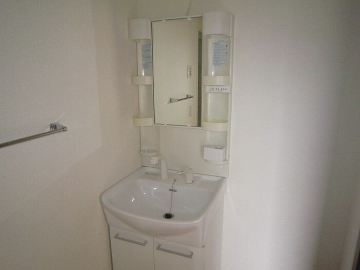 物件内観写真13　(洗面)