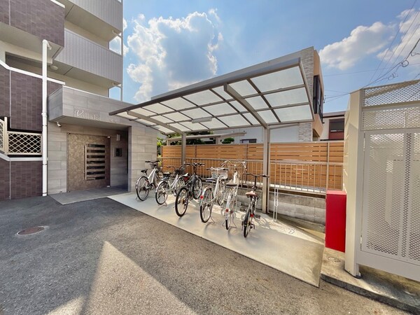 駐輪場