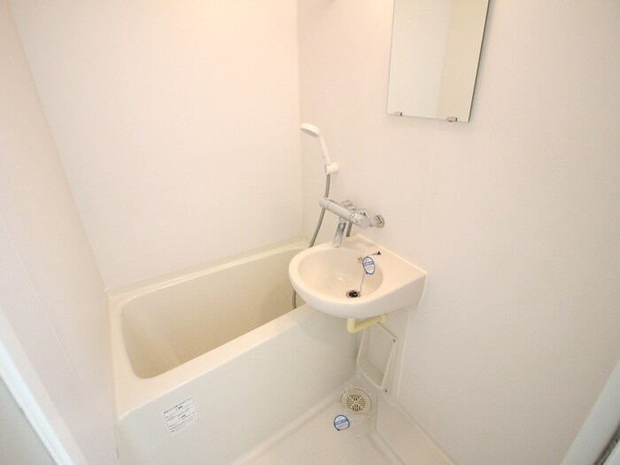 物件内観写真12　(バス／シャワールーム等)