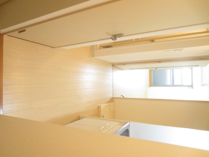 物件内観写真14　(廊下)